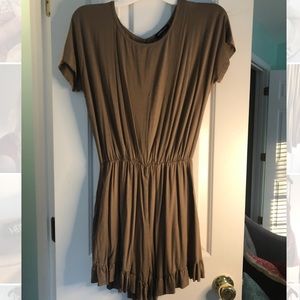 Heimish U.S.A grey ruffled romper. Size: M